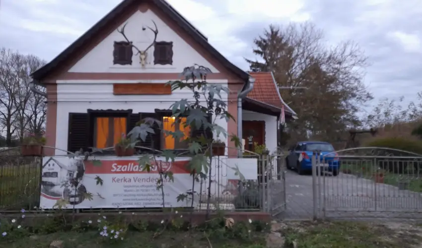 Kerka Vendghz Csesztreg - Augusztus 20. (min. 2 j)