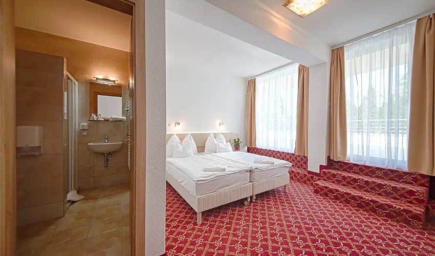 Kt Korona Konferencia & Wellness Hotel Balatonszrsz - Augusztus 20.