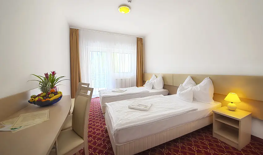 Kt Korona Konferencia & Wellness Hotel Balatonszrsz - Augusztus 20.