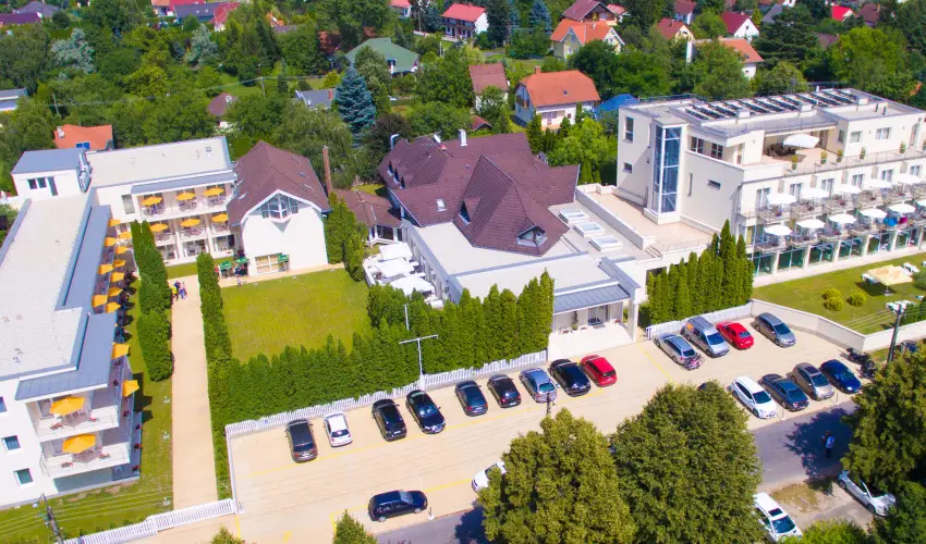 Kt Korona Konferencia & Wellness Hotel Balatonszrsz - Augusztus 20.