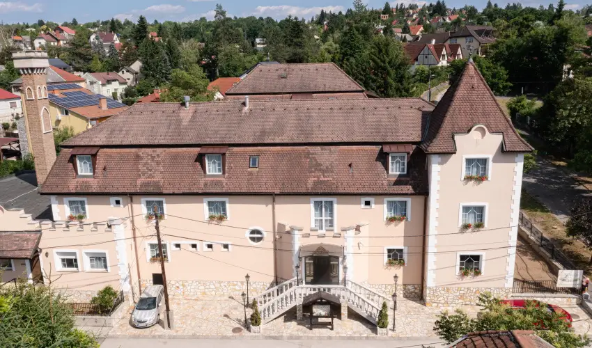 Kikelet Club Hotel Miskolctapolca - Augusztus 20. - teljes elrefizetssel (min. 3 j)