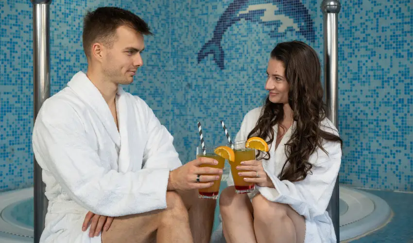 Kikelet Club Hotel Miskolctapolca - Augusztus 20. - teljes el�refizet�ssel (min. 2 �j)