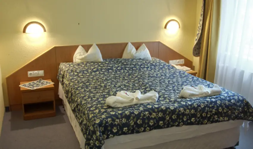 Kikelet Club Hotel Miskolctapolca - Augusztus 20. - teljes elrefizetssel (min. 3 j)