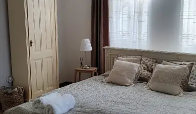 Kiskilenc Vendghz Szarvask