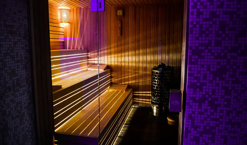 K�kapu Vad�szkast�ly �s Hotel & Apartments Nagyhuta - Augusztus 20. (min. 2 �j)