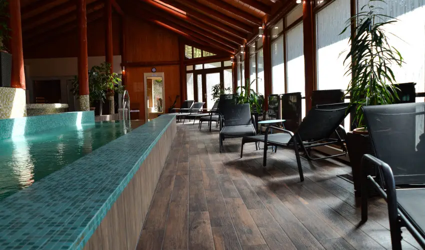 K�kapu Vad�szkast�ly �s Hotel & Apartments Nagyhuta - Augusztus 20. (min. 2 �j)