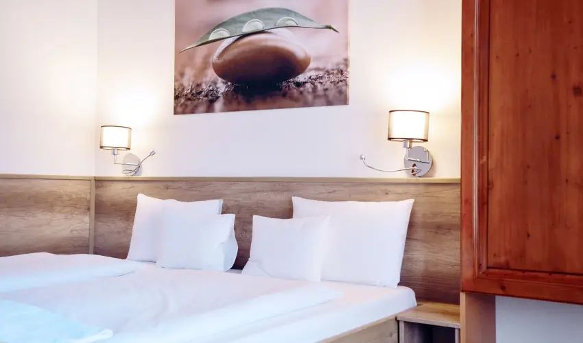 K�kapu Vad�szkast�ly �s Hotel & Apartments Nagyhuta - Augusztus 20. (min. 2 �j)