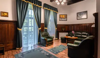 K�kapu Vad�szkast�ly �s Hotel & Apartments Nagyhuta