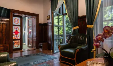 K�kapu Vad�szkast�ly �s Hotel & Apartments Nagyhuta