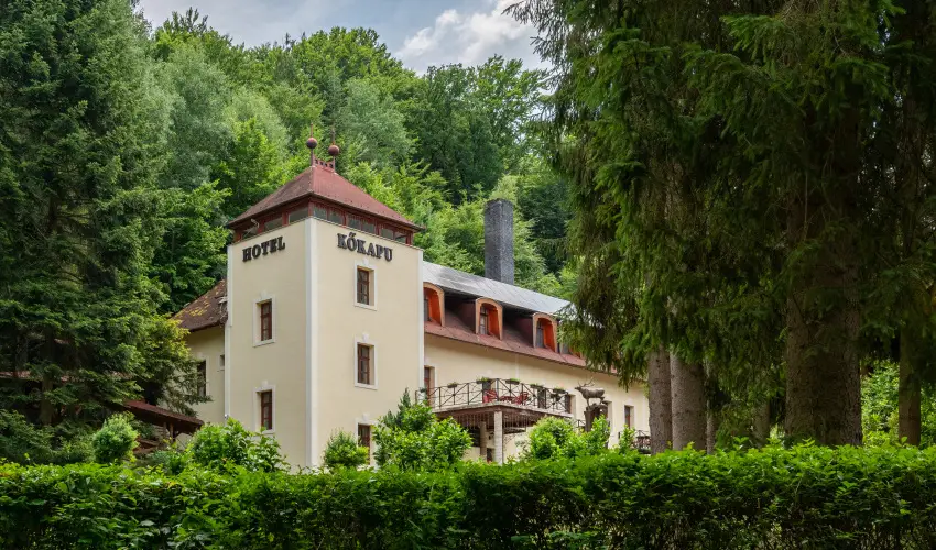 K�kapu Vad�szkast�ly �s Hotel & Apartments Nagyhuta - Augusztus 20. (min. 2 �j)