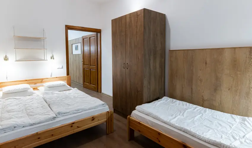 K�kapu Vad�szkast�ly �s Hotel & Apartments Nagyhuta - Augusztus 20. (min. 2 �j)