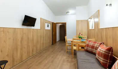 K�kapu Vad�szkast�ly �s Hotel & Apartments Nagyhuta