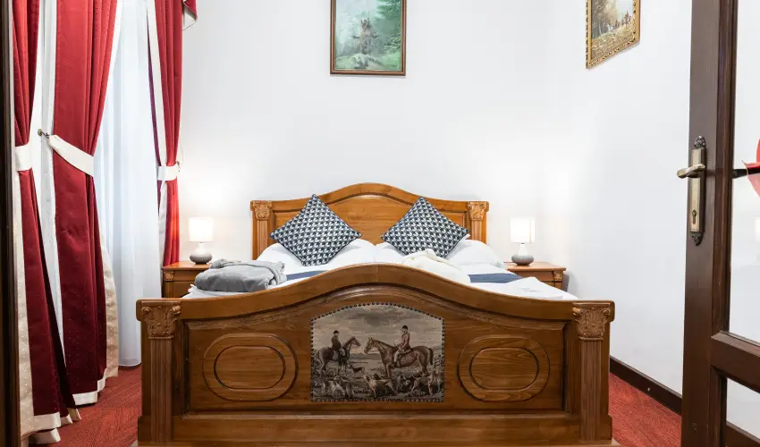 K�kapu Vad�szkast�ly �s Hotel & Apartments Nagyhuta - Augusztus 20. (min. 2 �j)