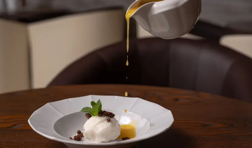 K�kapu Vad�szkast�ly �s Hotel & Apartments Nagyhuta - Augusztus 20. (min. 2 �j)