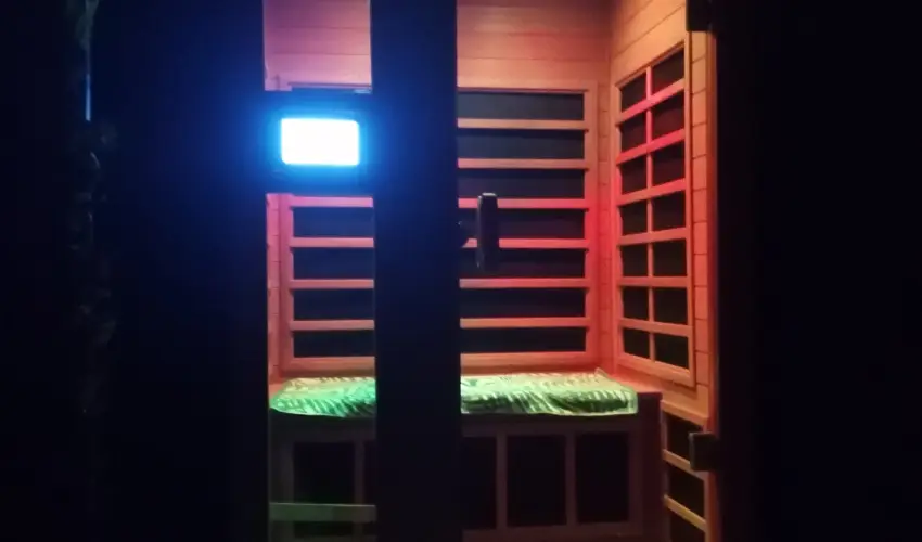 K�kert Pihen�h�z K�szeg - Augusztus 20.