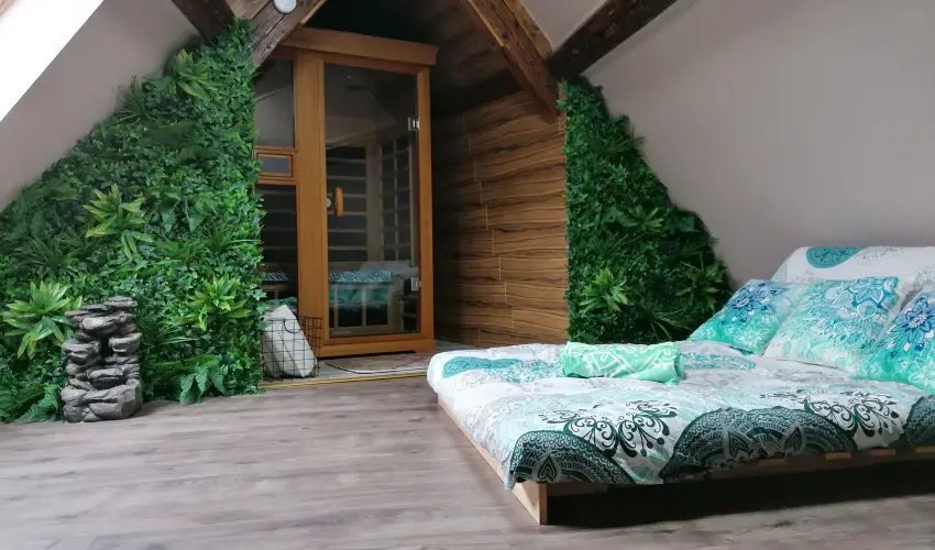 K�kert Pihen�h�z K�szeg - Augusztus 20.