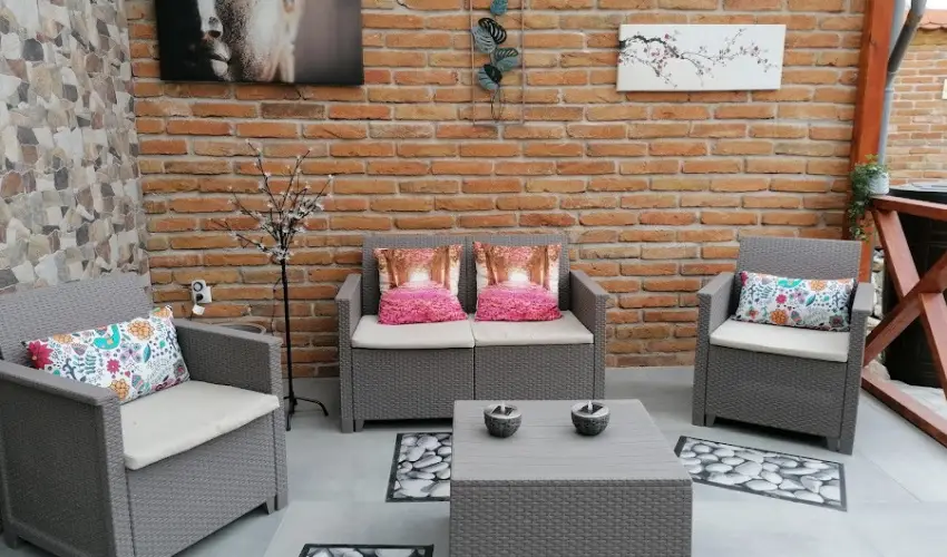 K�kert Pihen�h�z K�szeg - Augusztus 20.