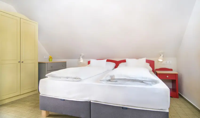 Kolping Holiday Resort Als�p�hok - Augusztus 20. (min. 3 �j)