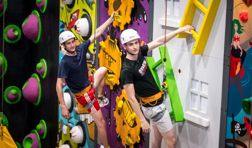 Kolping Holiday Resort Als�p�hok - Augusztus 20. (min. 3 �j)