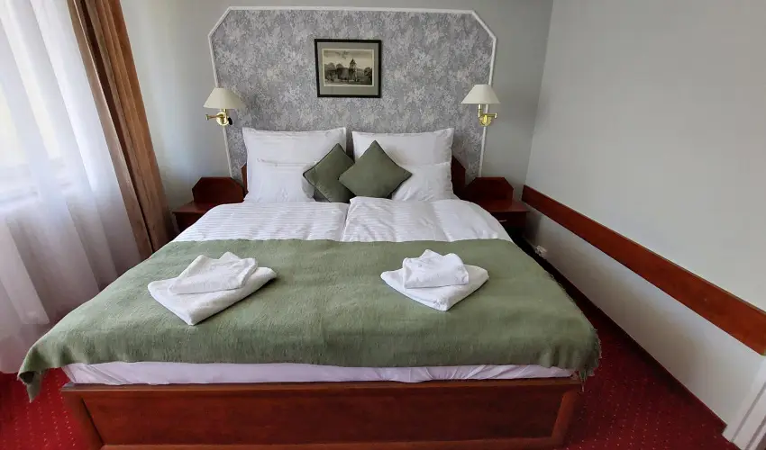 Komfort Hotel Plat�n Hark�ny - Augusztus 20.