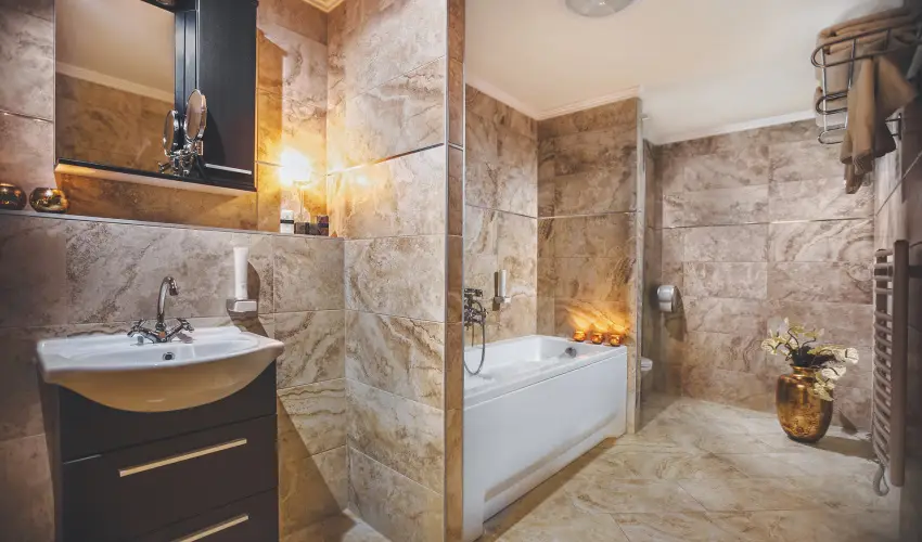 Koml Hotel Gyula - Augusztus 20.