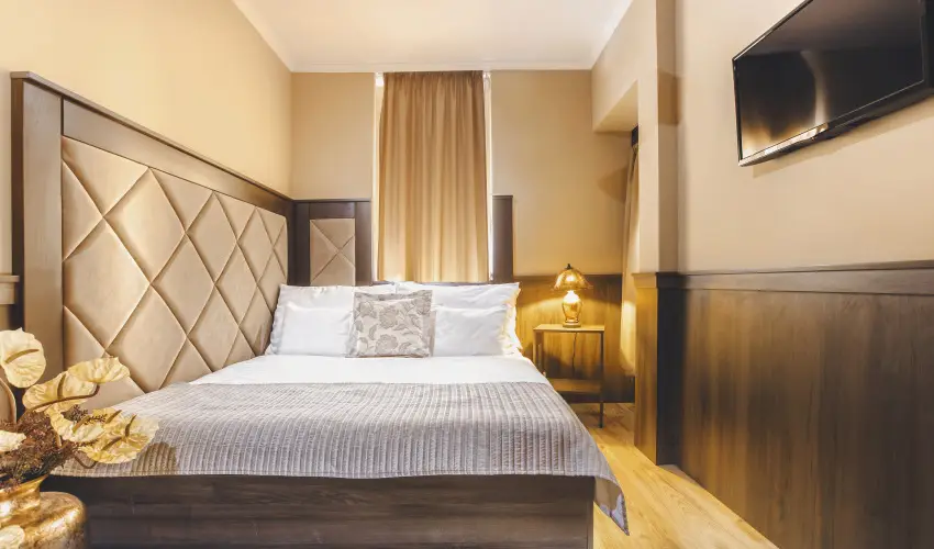 Koml Hotel Gyula - Augusztus 20.