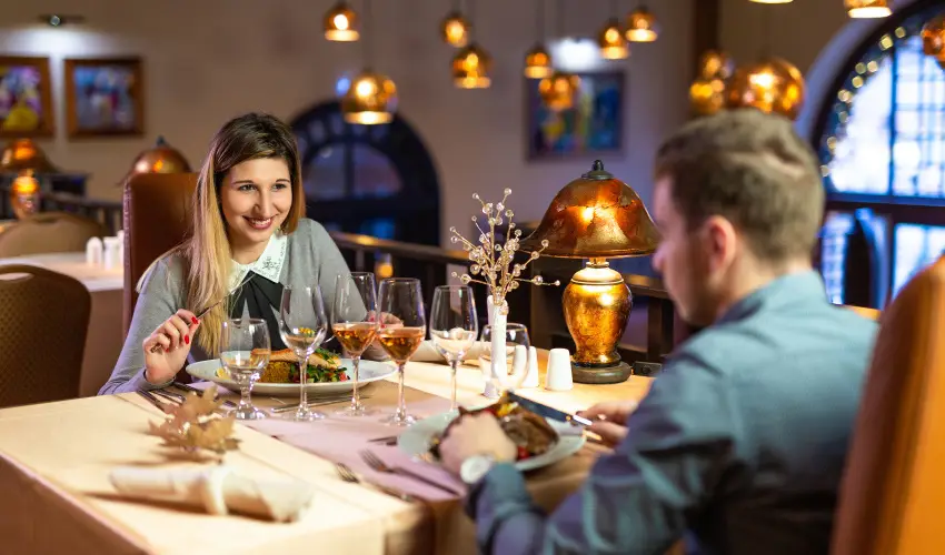 Koml Hotel Gyula - Augusztus 20.