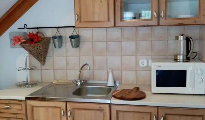 K�szeghegyalja Vend�gh�z Horv�tzsid�ny - Augusztus 20. (min. 2 �j)