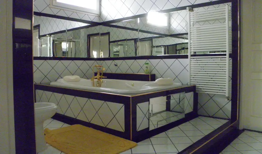 Kristly Apartman Hvz - Augusztus 20. (min. 2 j)