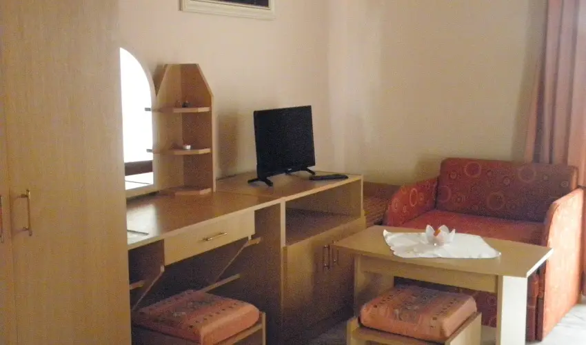 Kristly Apartman Hvz - Augusztus 20. (min. 2 j)