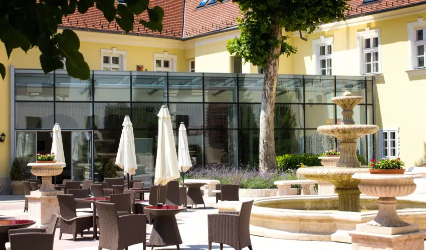 Kristly Imperial Hotel Tata - Augusztus 20. 