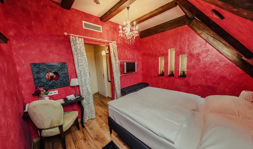 Kristly Imperial Hotel Tata - Augusztus 20. 