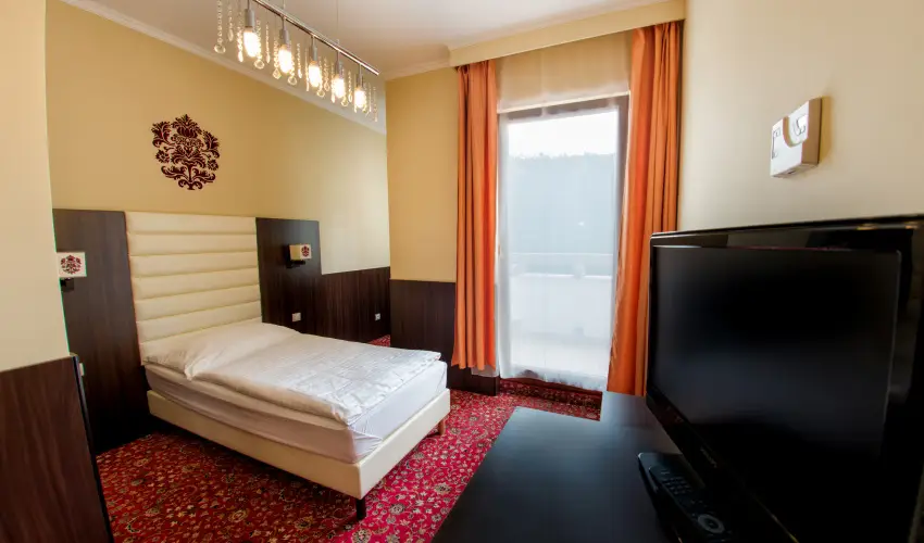 Kristly Imperial Hotel Tata - Augusztus 20. 