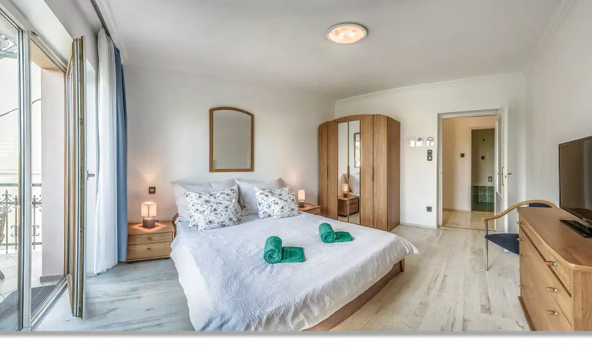 Laky Villa Zalakaros - Augusztus 20. (min. 2 �j)