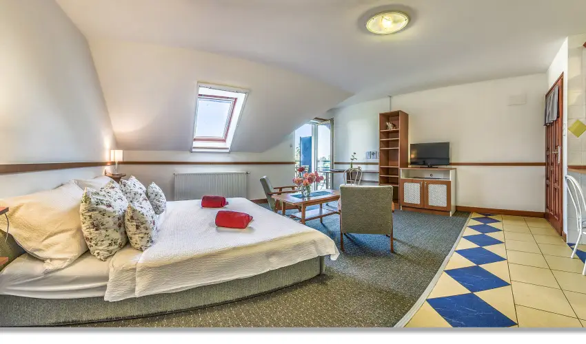 Laky Villa Zalakaros - Augusztus 20. (min. 2 �j)