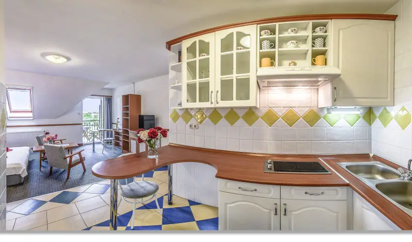 Laky Villa Zalakaros - Augusztus 20. (min. 2 �j)