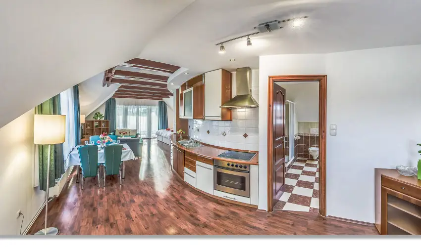 Laky Villa Zalakaros - Augusztus 20. (min. 2 �j)