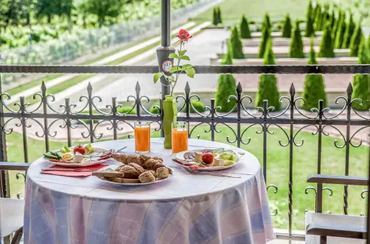 Laky Villa - Augusztus 20. (min. 2 �j)