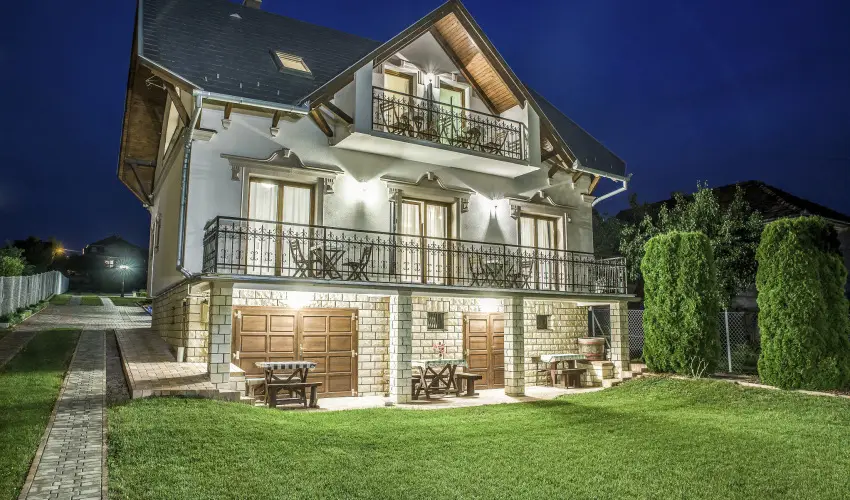 Laky Villa Zalakaros - Augusztus 20. (min. 2 �j)