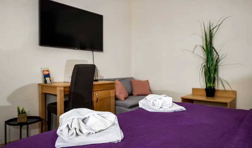 Land-Plan Hotel & Restaurant T�lt�stava - Augusztus 20.