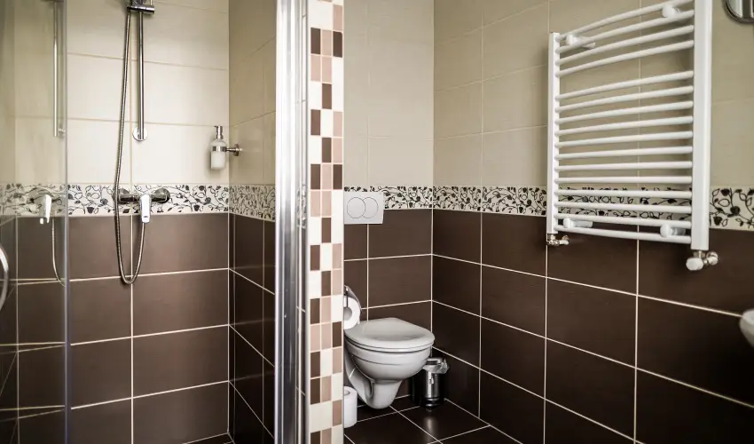 Land-Plan Hotel & Restaurant T�lt�stava - Augusztus 20.