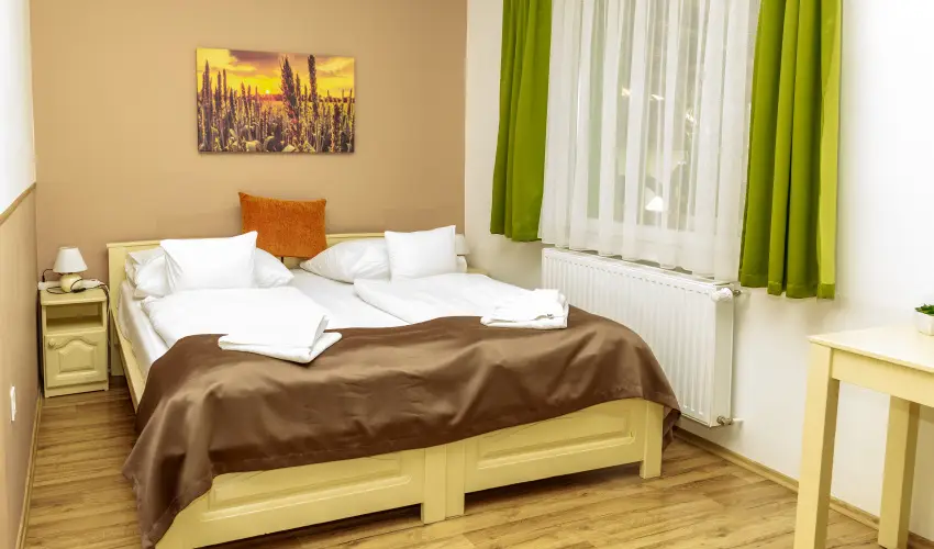 Land-Plan Hotel & Restaurant T�lt�stava - Augusztus 20.