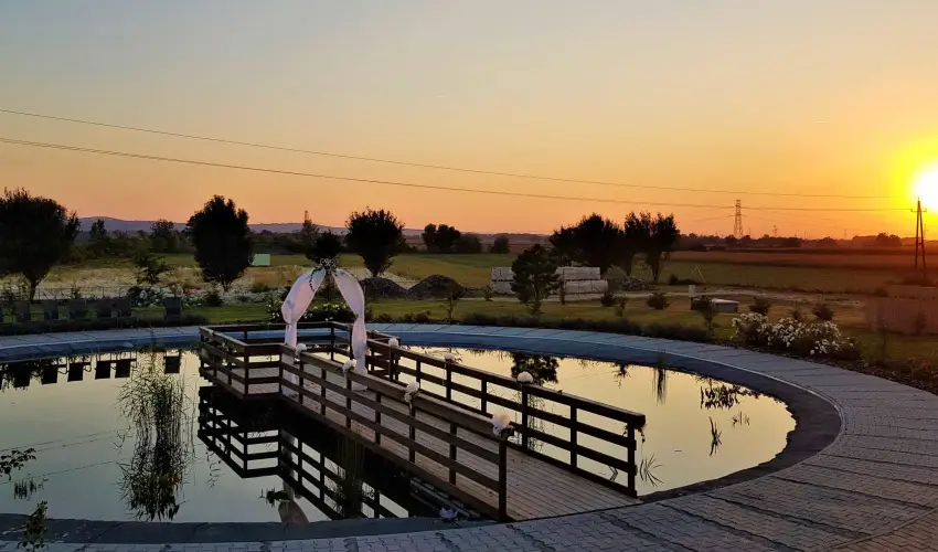 Land-Plan Hotel & Restaurant T�lt�stava - Augusztus 20.