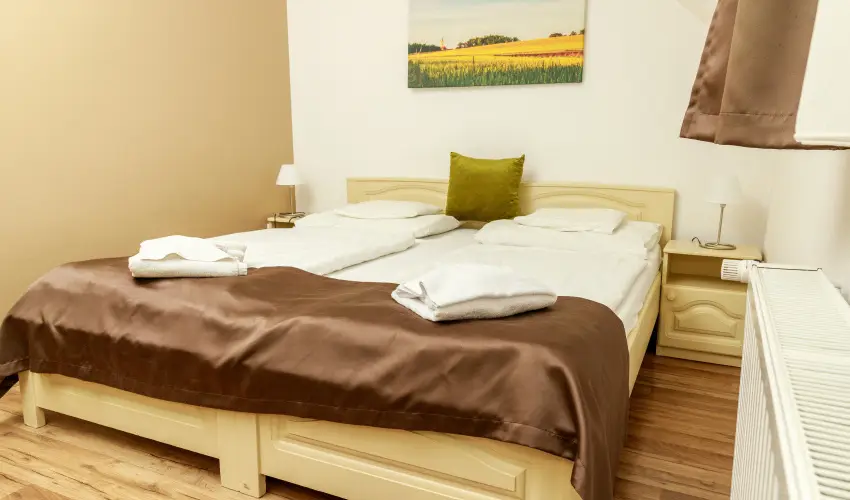 Land-Plan Hotel & Restaurant T�lt�stava - Augusztus 20.