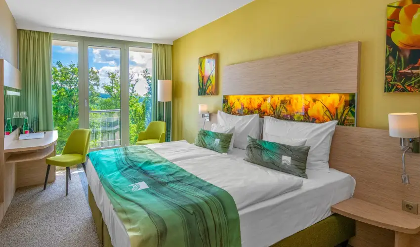 Lifestyle Hotel Mtra Mtrahza - Augusztus 20.