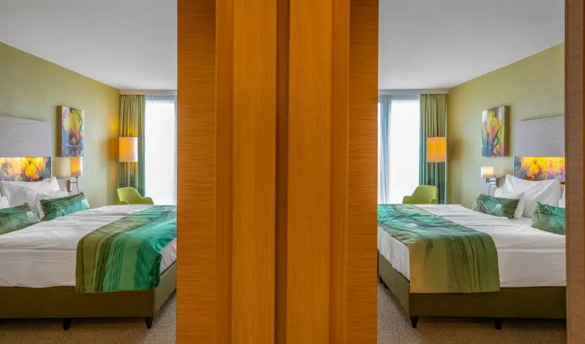 Lifestyle Hotel Mtra Mtrahza - Augusztus 20.