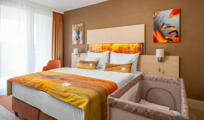 Lifestyle Hotel Mtra Mtrahza - Augusztus 20.