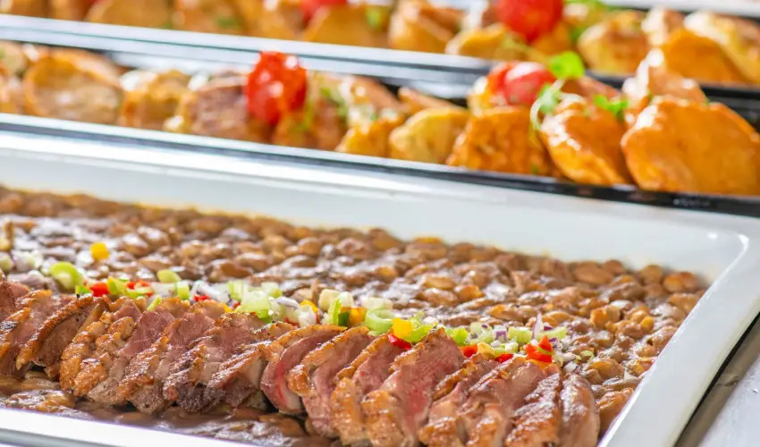 Lifestyle Hotel Mtra Mtrahza - Augusztus 20.