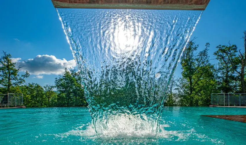 Lifestyle Hotel Mtra Mtrahza - Augusztus 20.