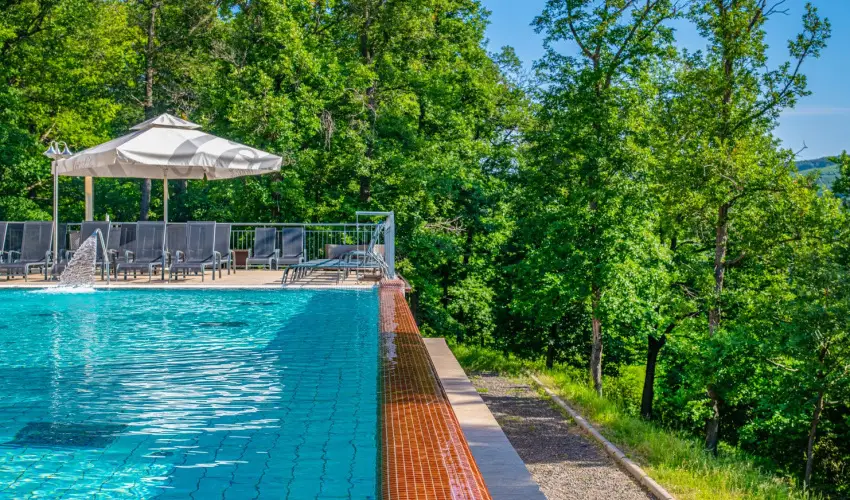 Lifestyle Hotel Mtra Mtrahza - Augusztus 20.